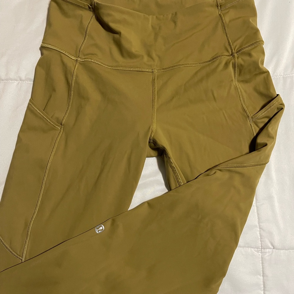 Lulu lemon leggings